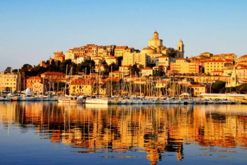 La Tuga Appartamento Stile Marinaro Sul Mare Imperia 0*,  Italy
