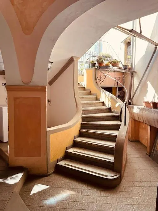 Apartment La Tuga Appartamento Stile Marinaro Sul Mare Imperia Italy